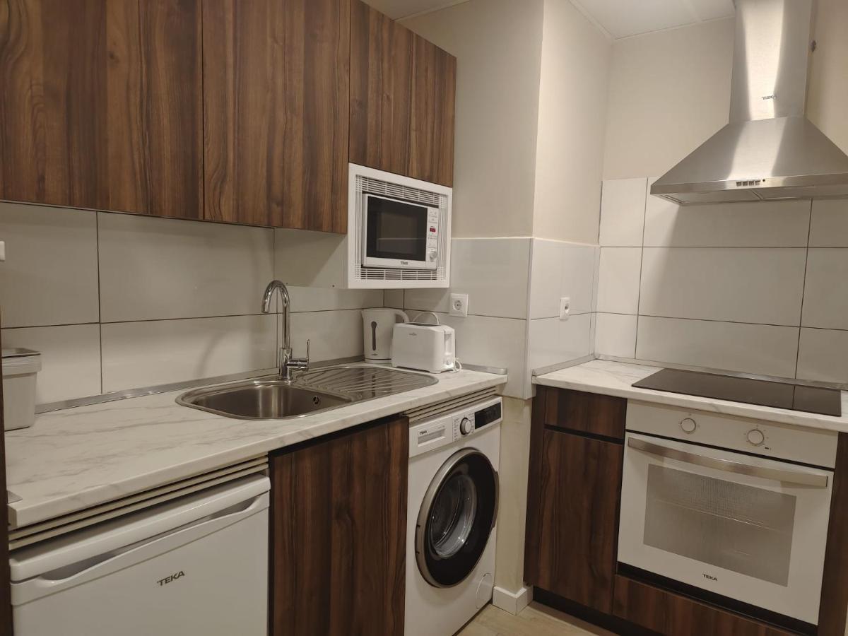 Apartamentos Picasso Alcalá de Henares Dış mekan fotoğraf