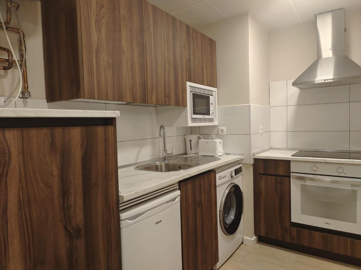 Apartamentos Picasso Alcalá de Henares Dış mekan fotoğraf