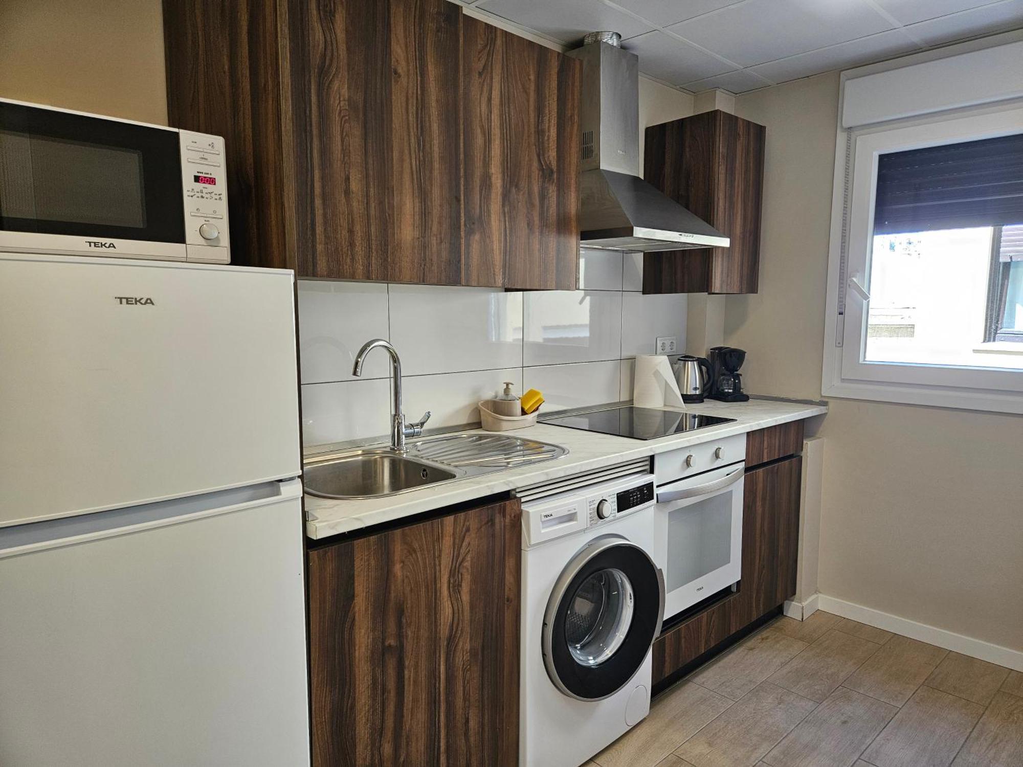 Apartamentos Picasso Alcalá de Henares Oda fotoğraf